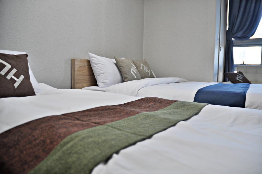 Guesthouse Myeongdong 2 โซล ภายนอก รูปภาพ