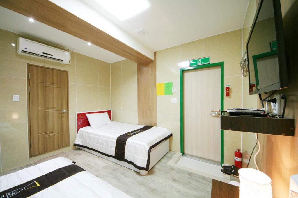 Guesthouse Myeongdong 2 โซล ห้อง รูปภาพ